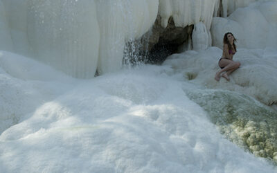 Spas and thermal springs on photo treks